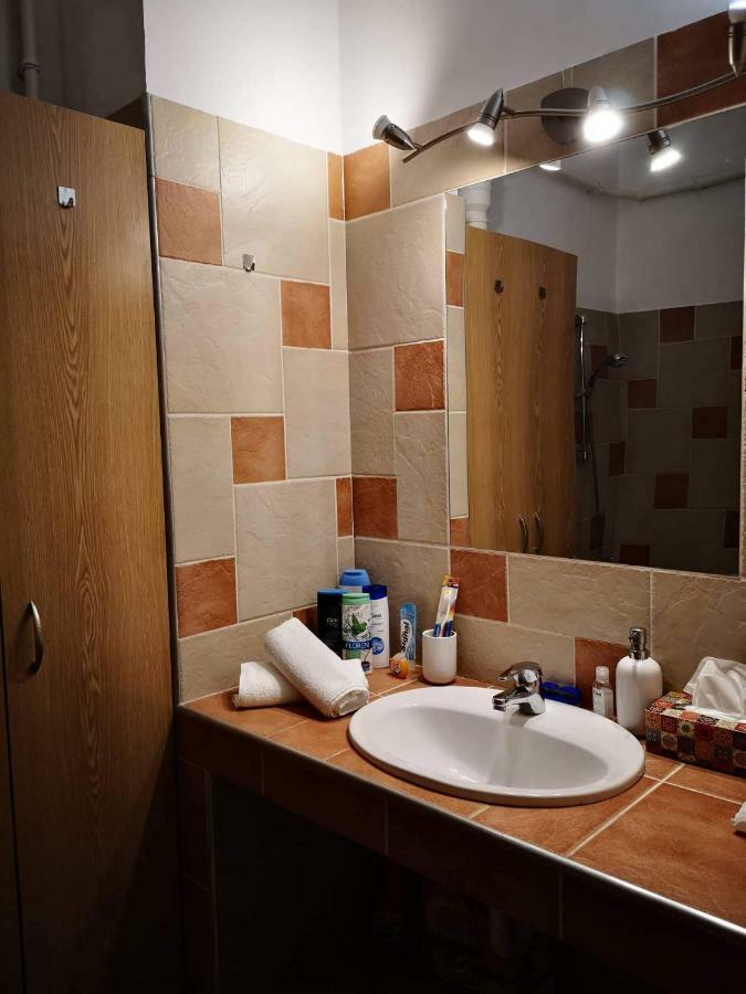 Апартаменты King 38-1 Apartman Печ Экстерьер фото